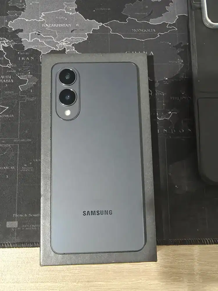 Samsung s25 edge garansi sein panjang samsung care+ 2027