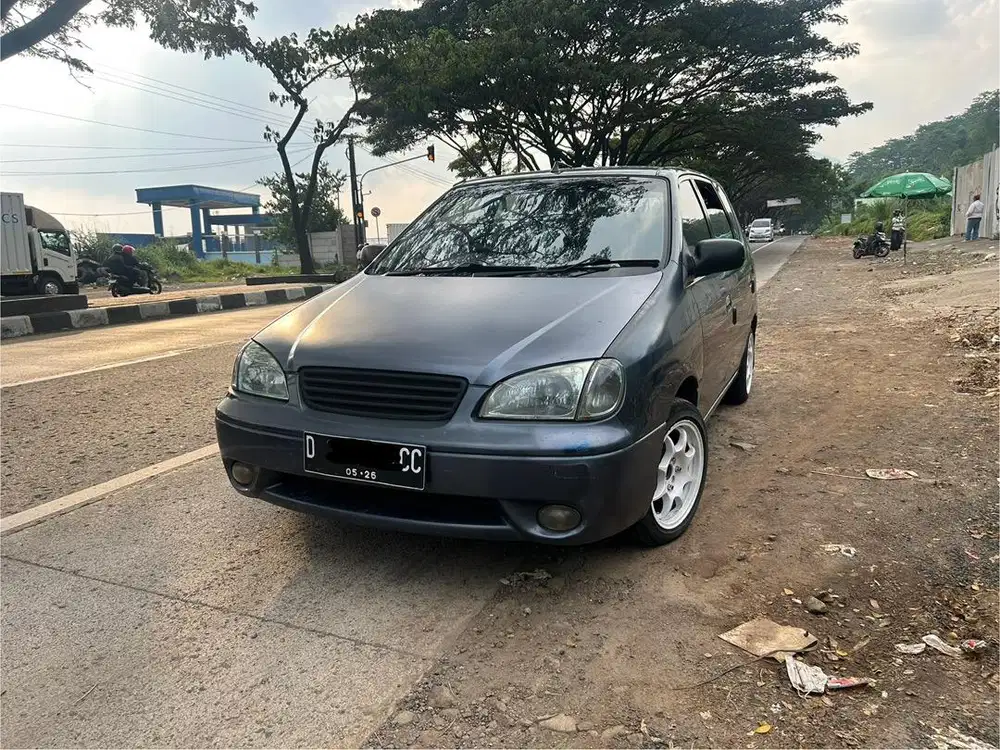 Kia carens 1 tahun 2001