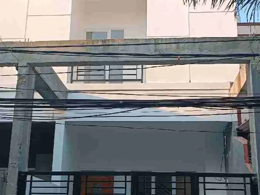 rumah brand new 3 lantai minimalis di pondok gading utama kelapa gading