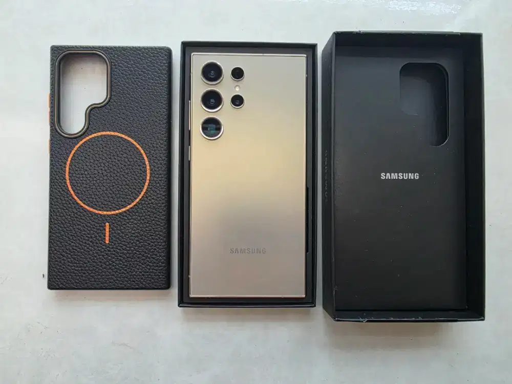 SAMSUNG S24 ULTRA 1 TB 12/1000 GB LIKE NEW