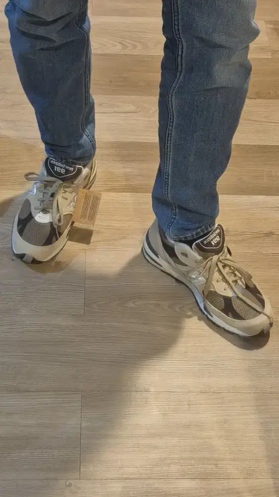 New Balance 991 v1 Beige Cream Made in UK Size 43 Original Murah Nego