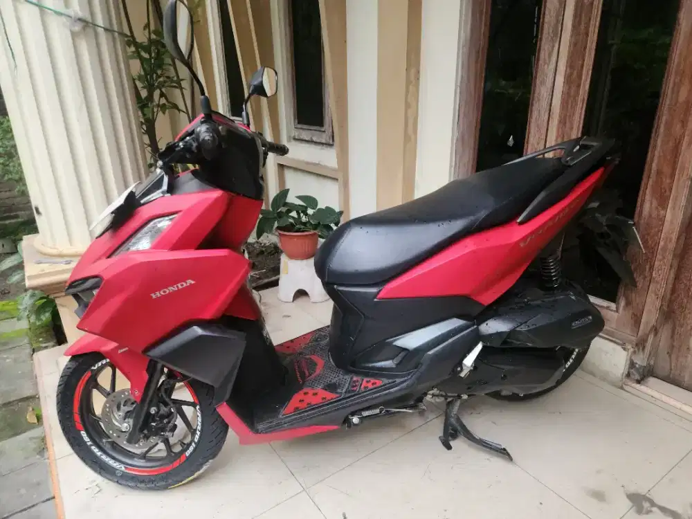 Vario 160 merah doff 2022 gbm