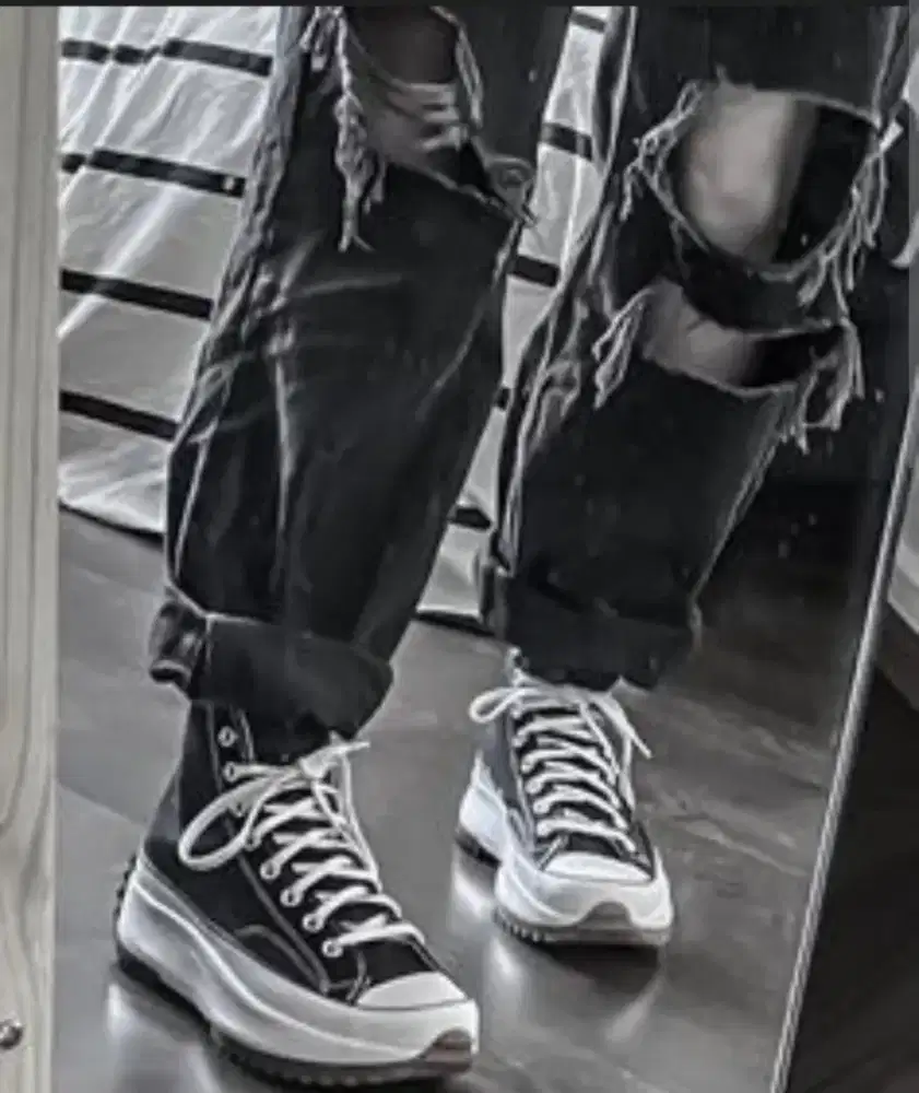 Dijual Converse Run Star Hike High original Murah Nego