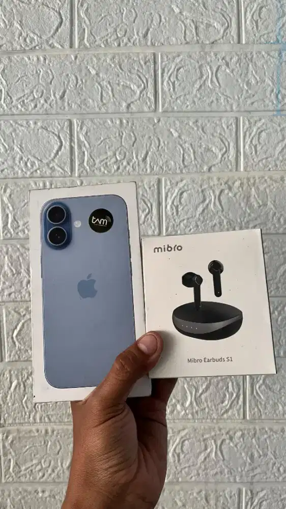 iPhone 17 baru new garansi resmi iBox bonus TWS Xiaomi