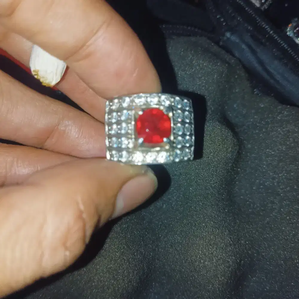 Rubi pigeon blood ring perak