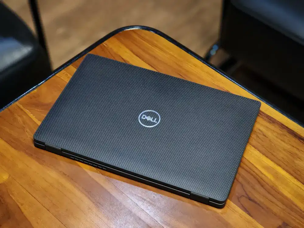 DELL 7410 TS RAM 16GB Core i5 10th Touchscreen CarbonCasing Slim Mulus