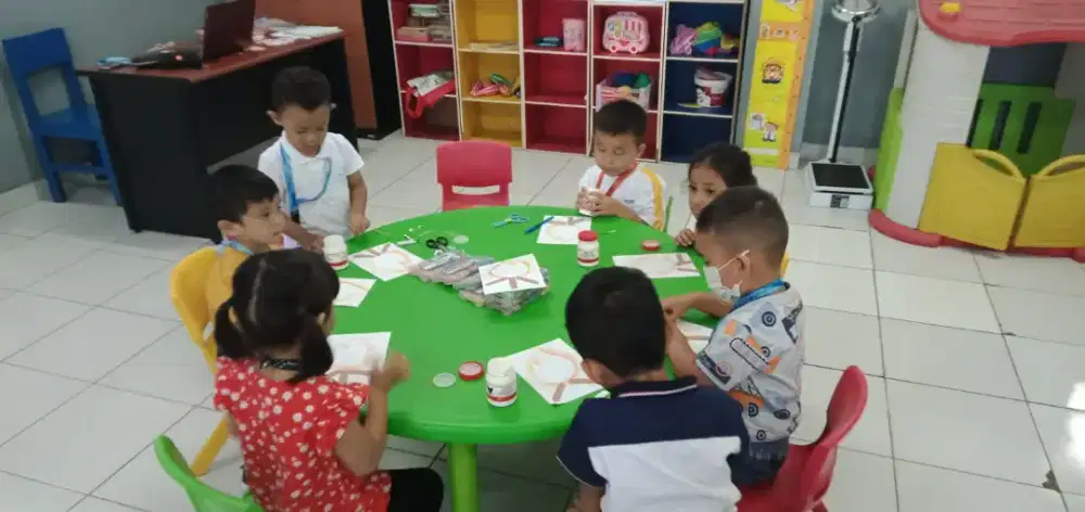 Dicari ART (bisa stay atau pulang-pergi)