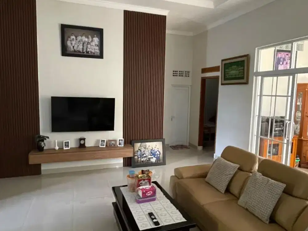 Dijual Rumah Nyaman Aman Bersih Siap Huni Lokasi di Komplek Angkasa Mekar Cibaduyut Bandung