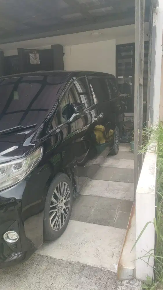 Toyota Alphard 2015 Bensin