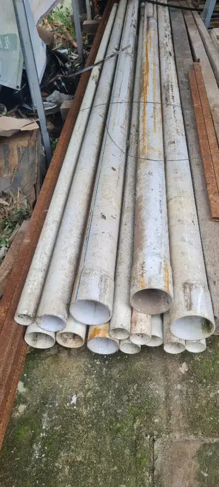 Paralon baru sisa bangun rumah