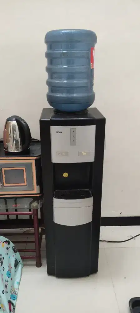 Dispenser Kris Hot and Cold