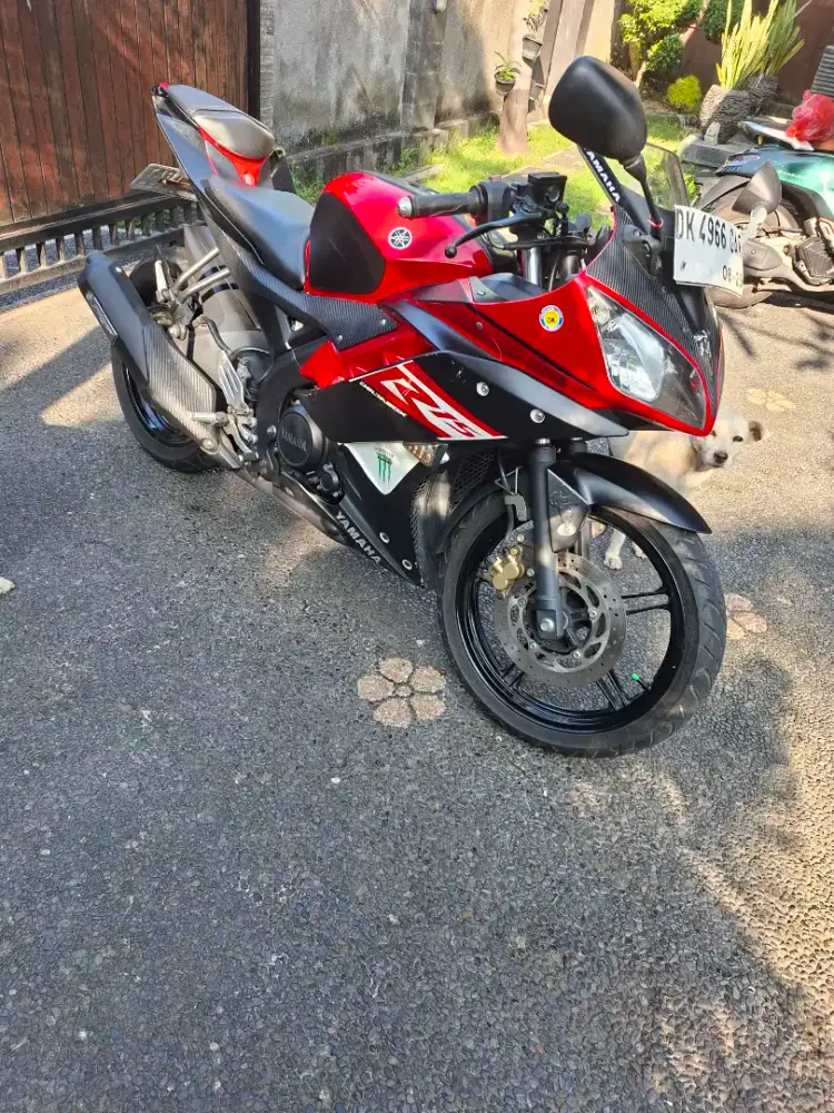 DIJUAL YAMAHA SPORT R15