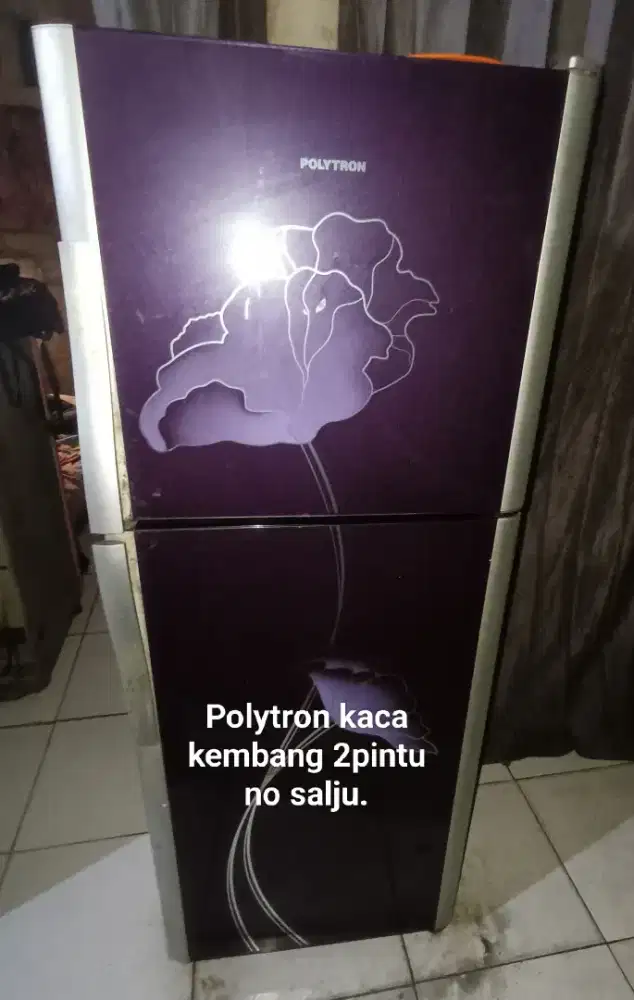 Kulkas Polytron 2pintu no salju normal dingin bagus