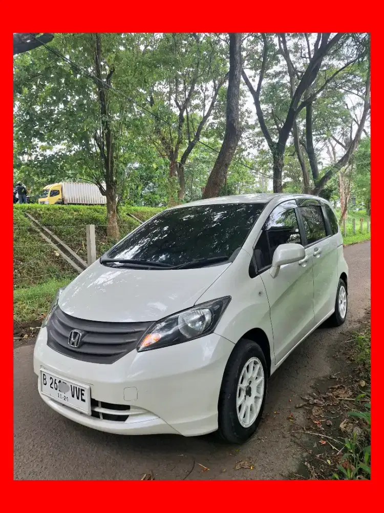 Honda Freed 2011 Terawat Apik