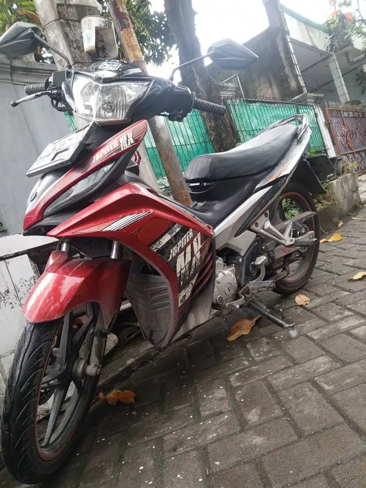 Jupiter MX 135 cc plat F Cibinong