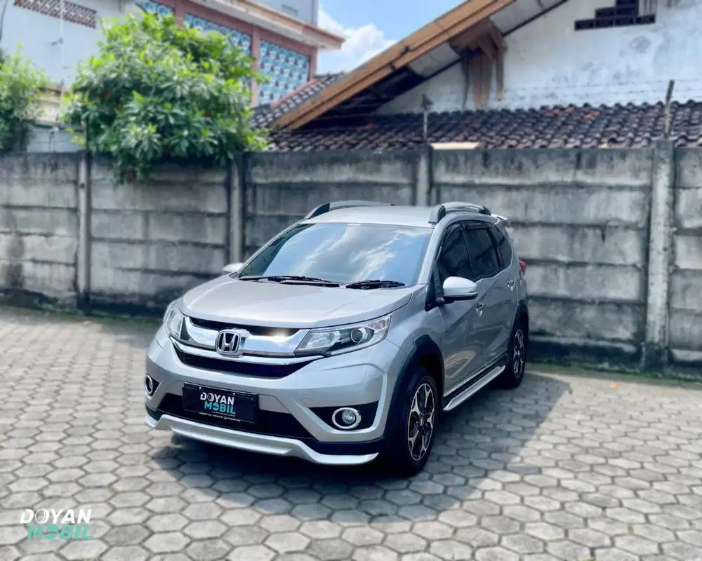 [Harga Cash] HONDA BRV E Prestige Matic 2017 - KM 92k (real), Full Ori