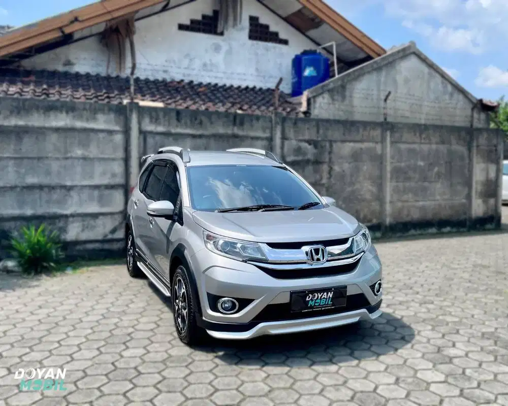 [Harga Cash] HONDA BRV E Prestige Matic 2017 - KM 92k (real), Full Ori