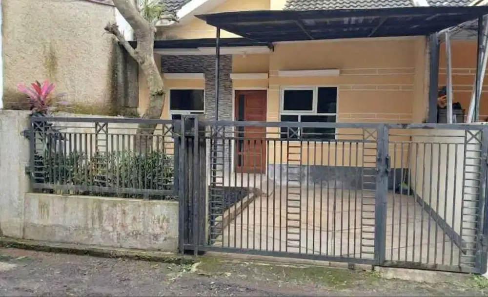 DIJUAL CEPAT! Lokasi Strategis Rumah di Cluster Sirnagalih Purwakarta