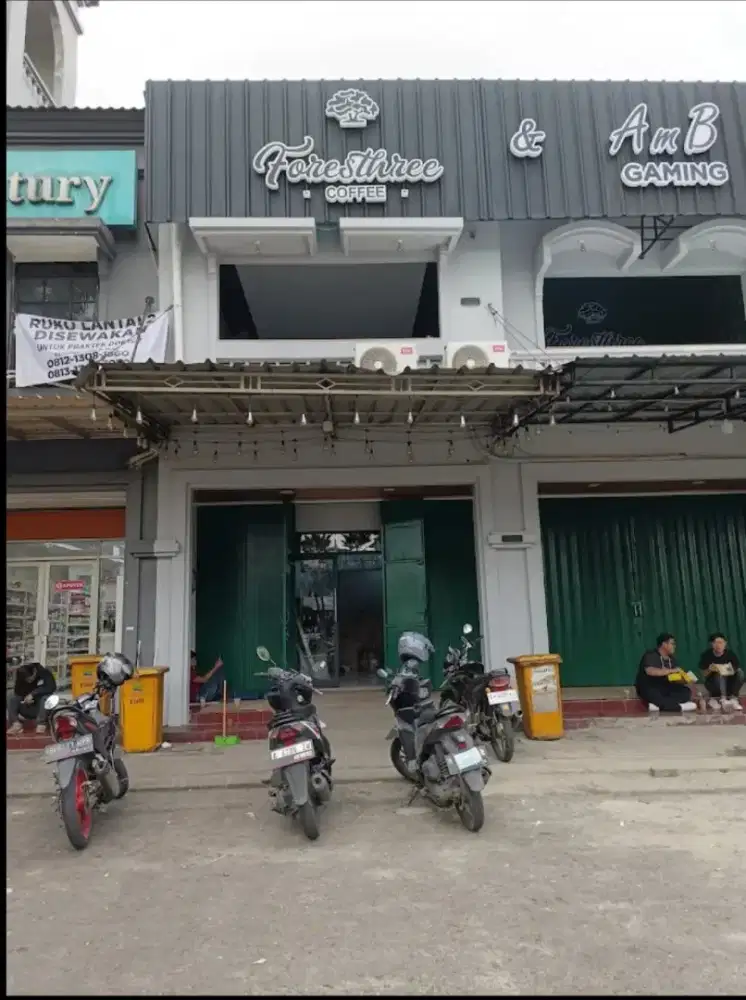 We're Hiring Foresthree Coffe go to MiLLE Kopitiam