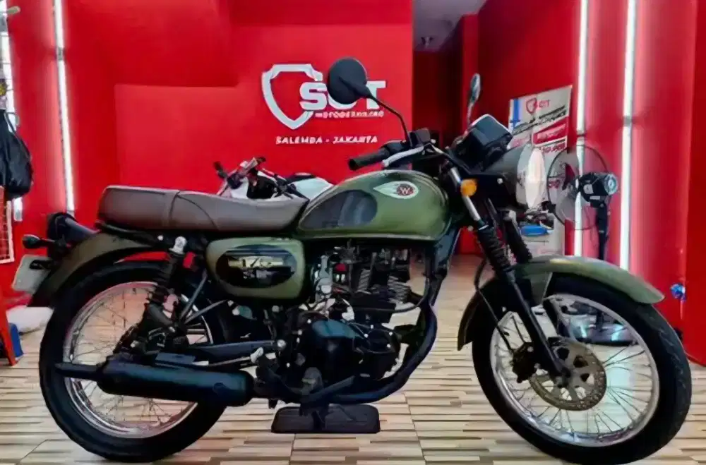 JualCpt90%LikeNew KAWASAKI W175 2022 SE GREEN ARMY