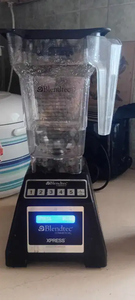 Blender Komersial Blendtec Model ES3 XPRESS.