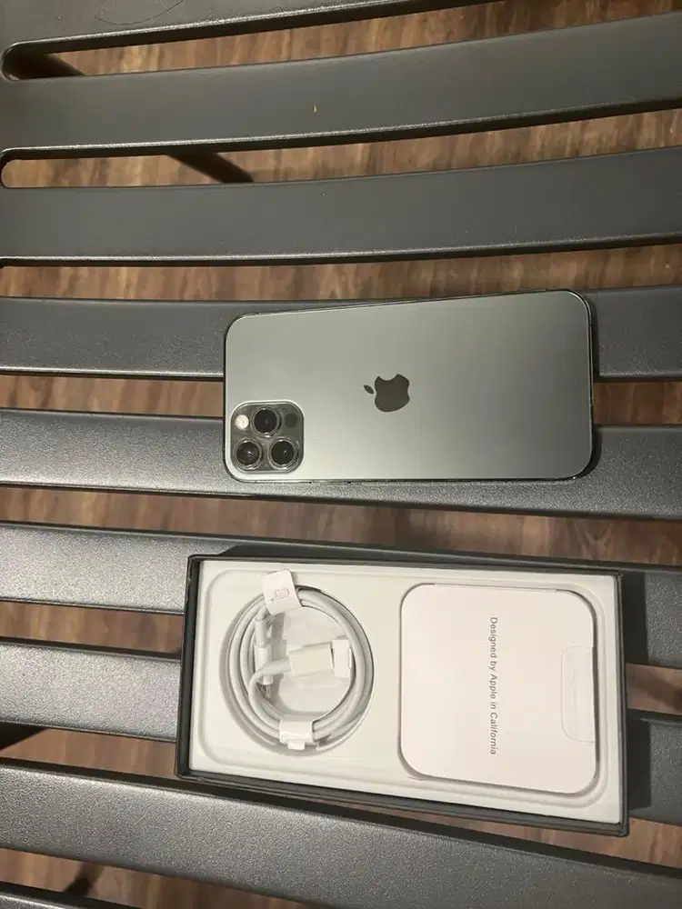 iphone 11 pro 256gb fullset sudah