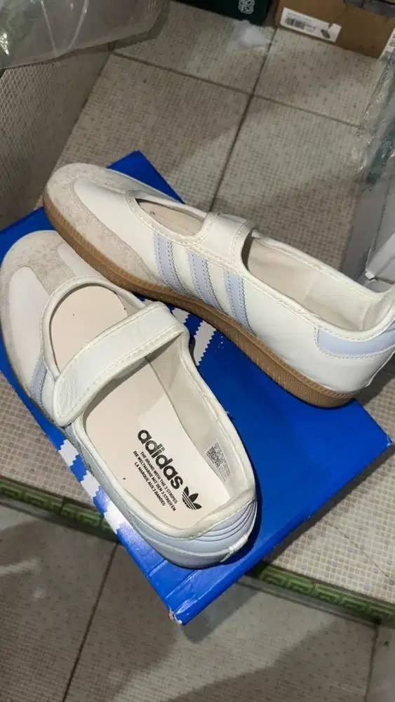 Adidas Samba Jane White Blue Gum Original Size 40 Like New