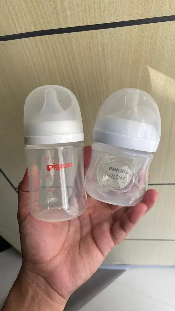Botol Susu Pigeon & Philips