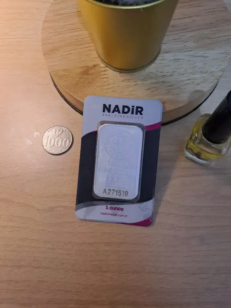 Perak Silver Nadir 1 Ounce press card
