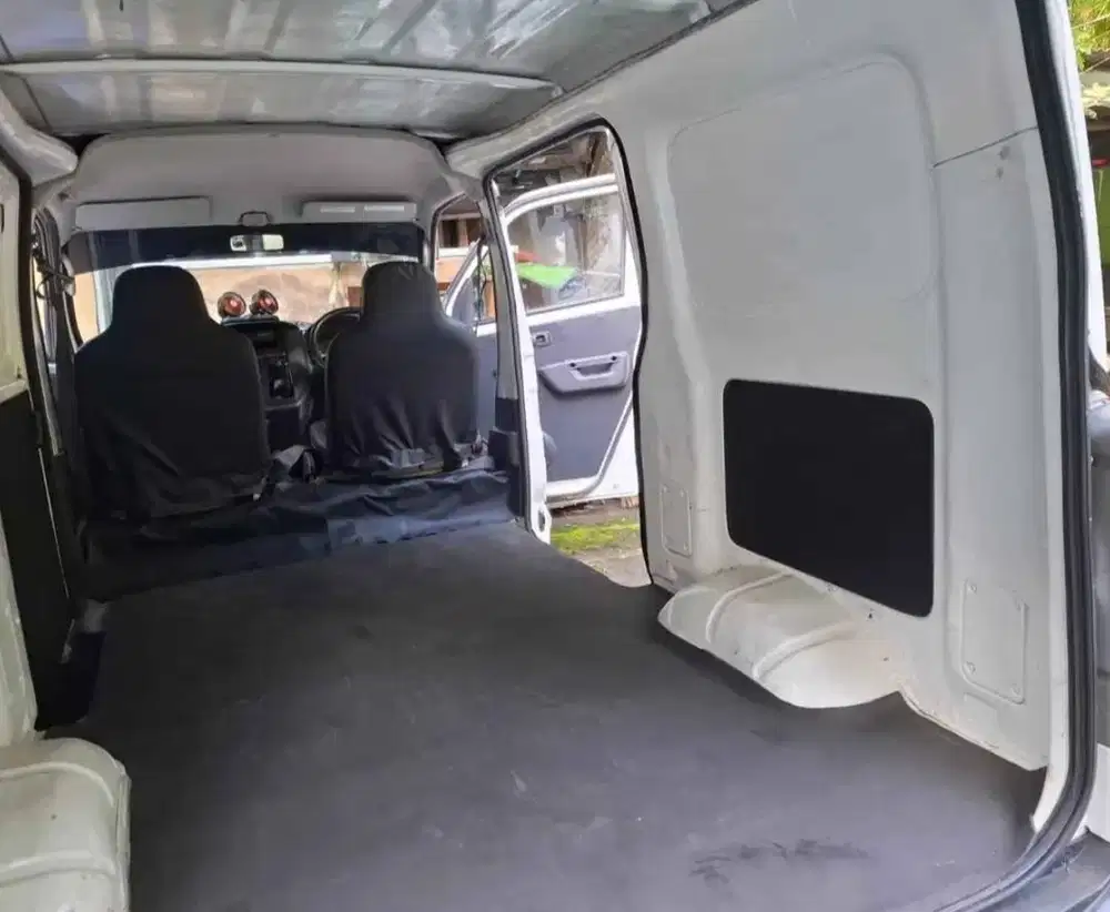 Bulanan Grand Max Blind Van Lepas Kunci