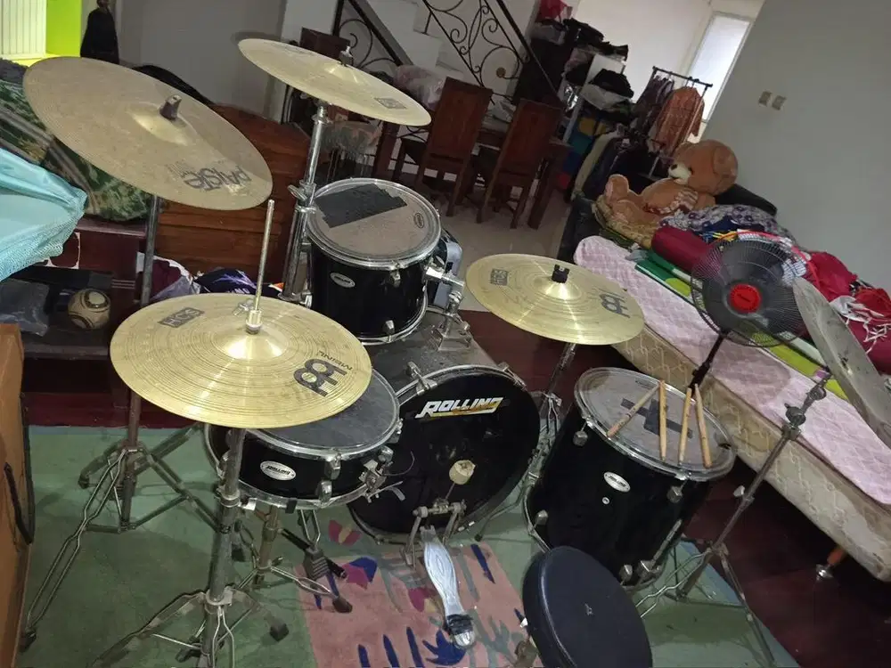 Drum Rolling dan Cymbal Meinl HCS Cymbal Chinese Paiste