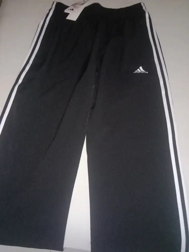 celana training parasut Adidas original