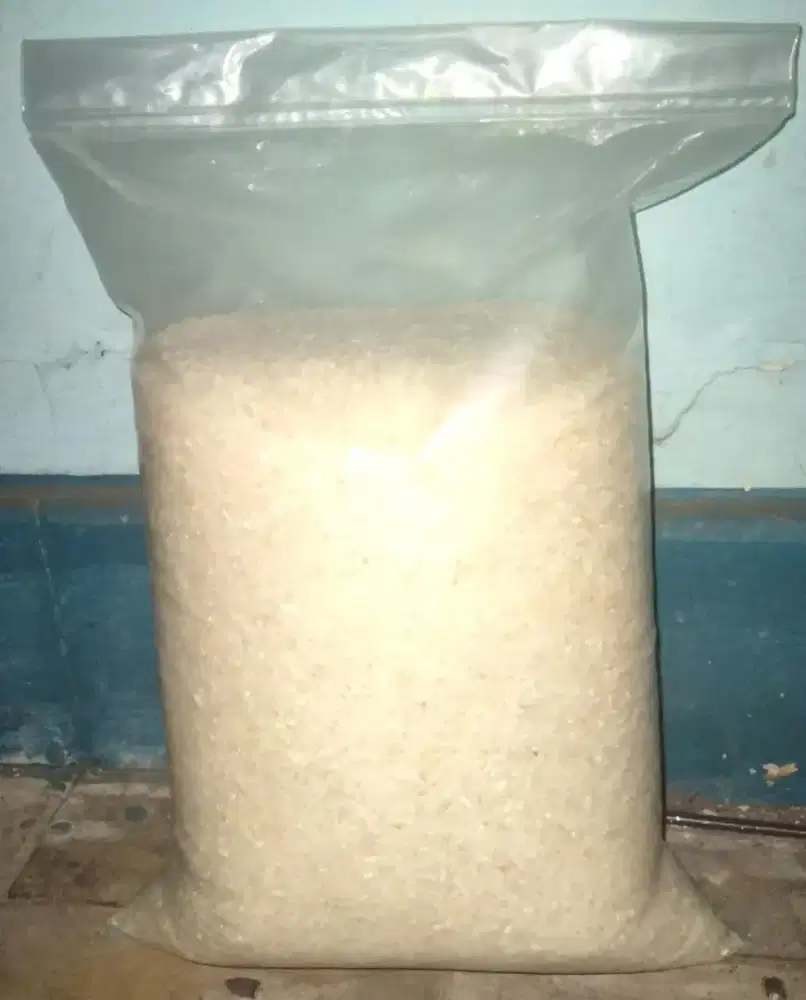 DIJUAL BERAS NO BRAND 2 LITER