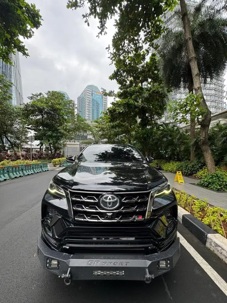 [Low KM] All New Toyota Fortuner 2.8 GR Sport AT KM 32 Ribu