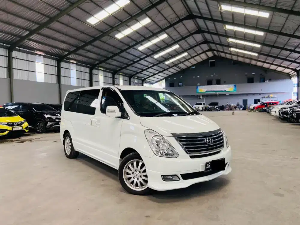 Hyundai H1 H-1 2.4 2012 / 2013 AT Matic, Super terawat