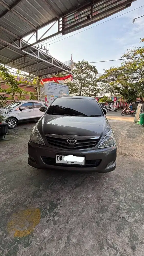 Toyota Innova 2.0 G Manual 2009 - Plat DA - Pajak Panjang 2029