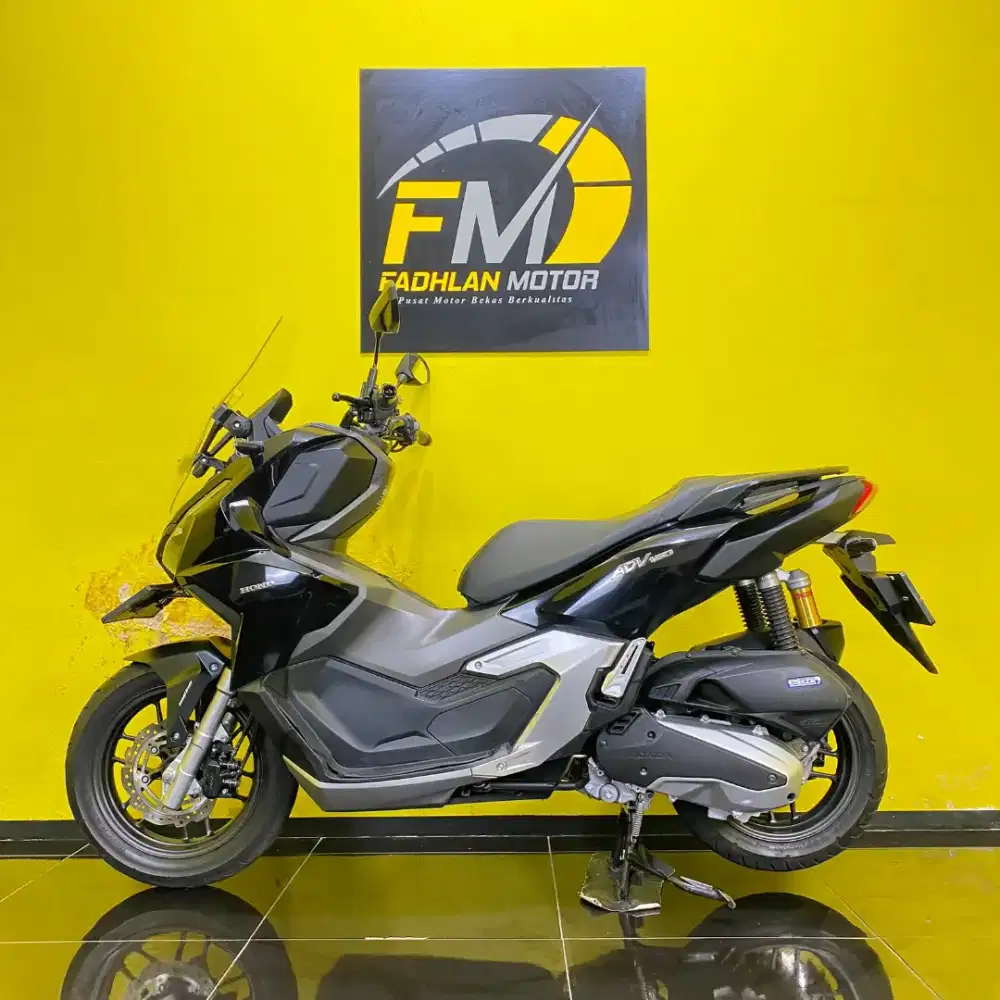 Honda ADV 160 tahun 2023 Second Mulus Istimewa Pajak On