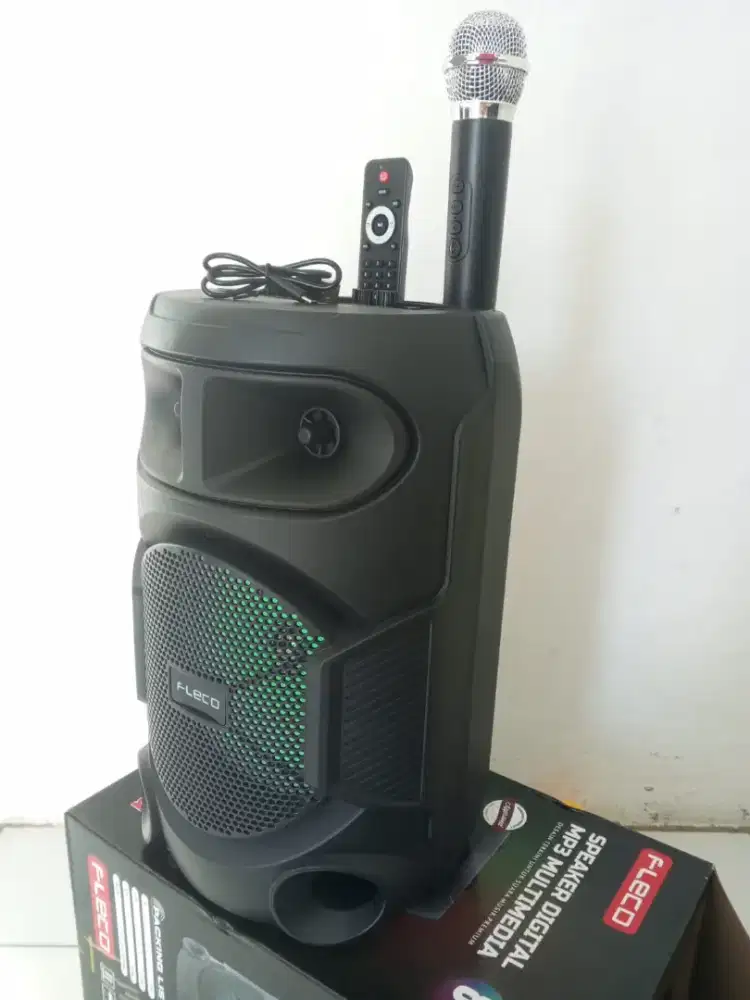 Speaker bluetooth karaoke 8 in wireless