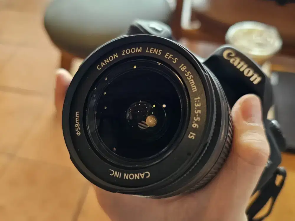 CANON EOS 60D + Lensa 18-55mm like new