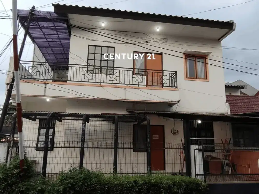Dijual Rumah kost2 an posisi hook deket STAN sektor 5 bintaro jaya.