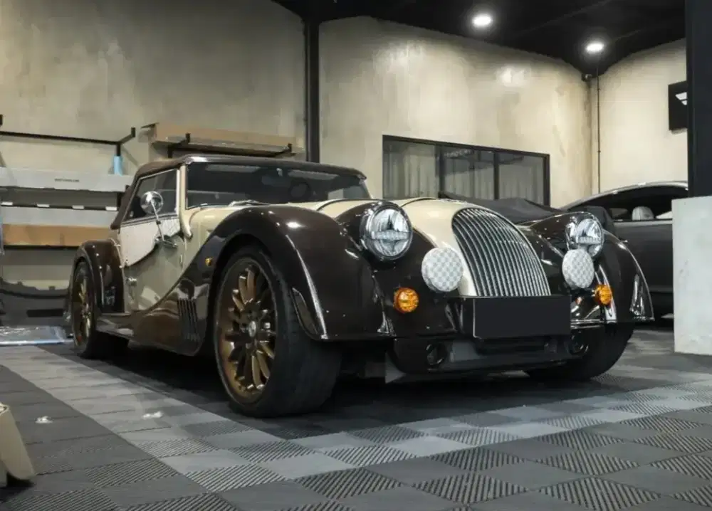Morgan Plus Six Louis Vuitton 2022