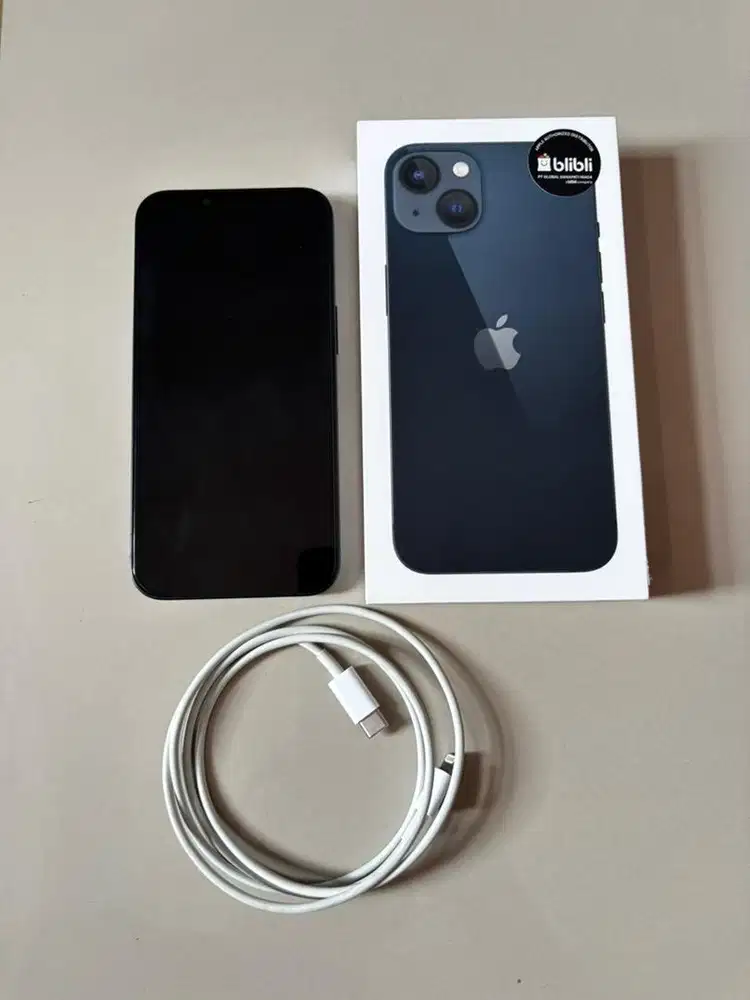 iPhone 13 128 GB Midnight