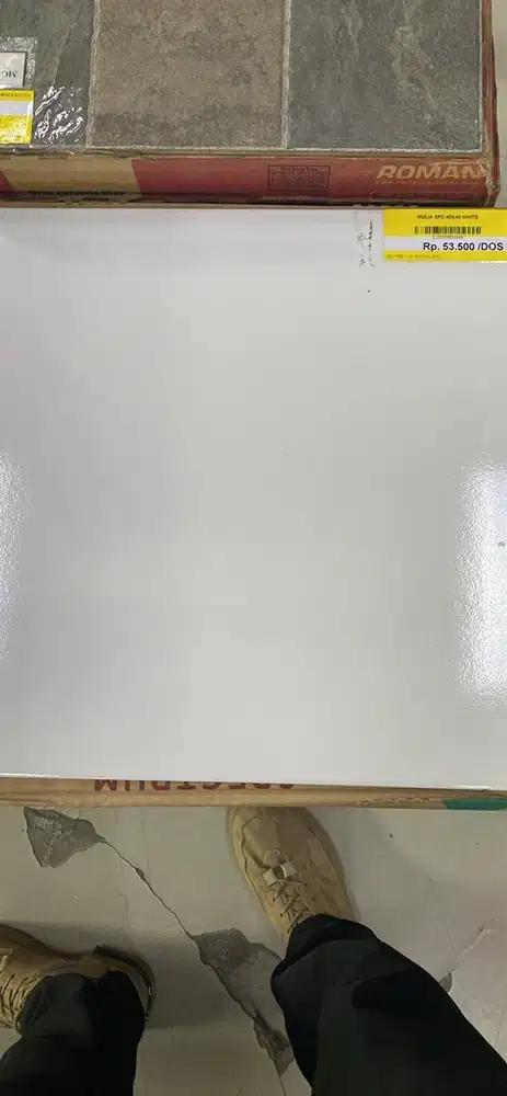 Keramik Mulia SPC 40X40 White