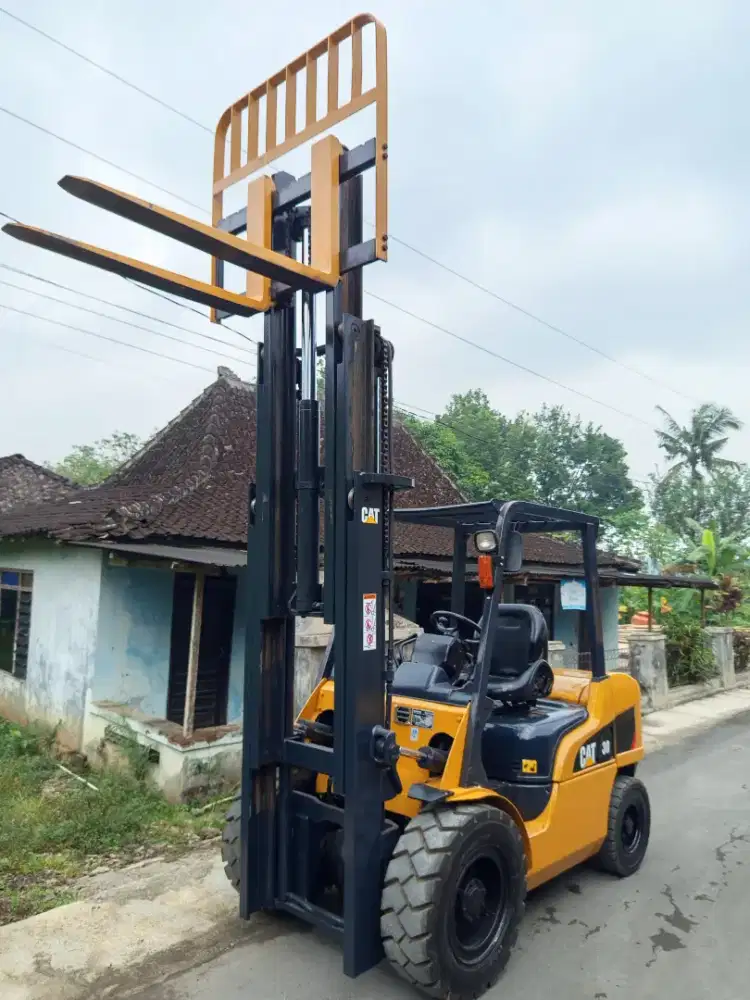 Forklift 3 Ton 2020 Mast 4,5 meter Three Lift