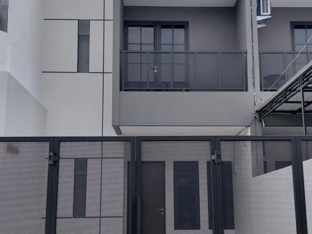 Rumah Di Lebak Arum Surabaya 2 Lantai Bagus Harga Bisa Nego Lokasi Nyaman dan Aman