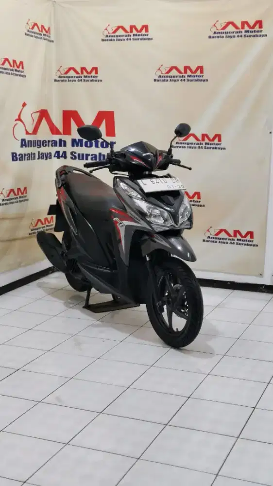 Honda Vario 125 Kzr Tahun 2015 warna Hitam