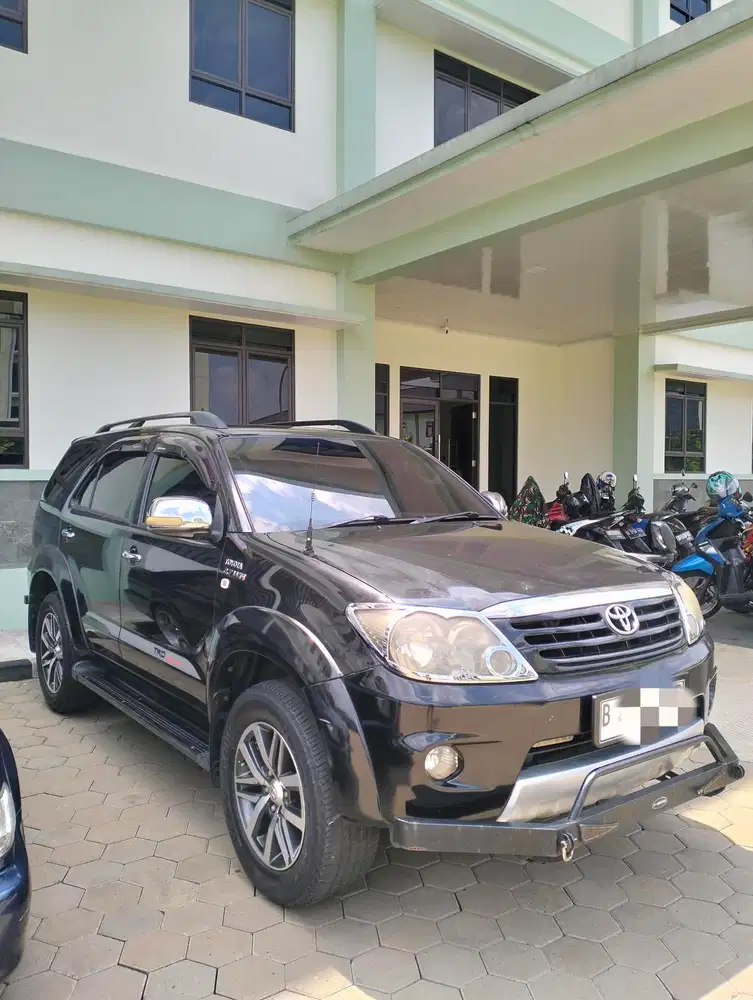 Toyota Fortuner 2006 Bensin
