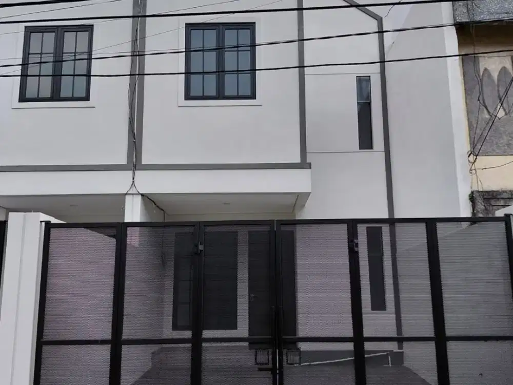 Rumah Di Karang Empat Surabaya Kondisi Baru 2 Lantai Siap Huni Lokasi Nyaman