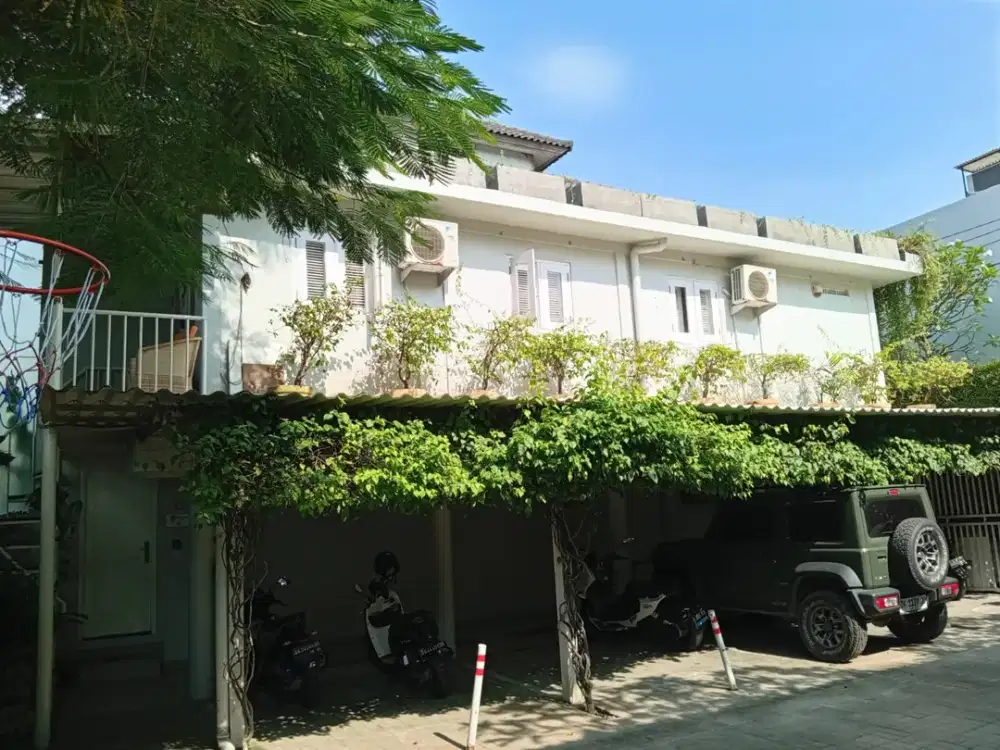 RARE 41 YEAR LEASE until 2067!  Modern Industrial 4 Bedrooms Dual-Unit Estate in Prime Sanur, Bali