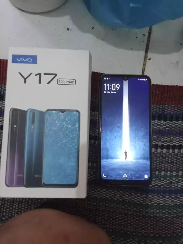 Hape Vivo Y17 second